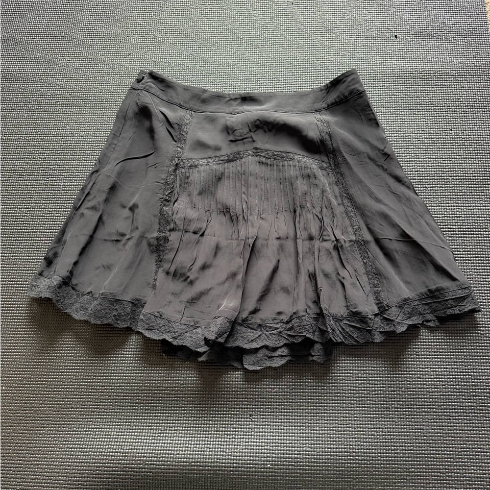 H&M Black‎ Lace-Trim Mini Skirt Sz 8 NWT - Picture 7 of 12